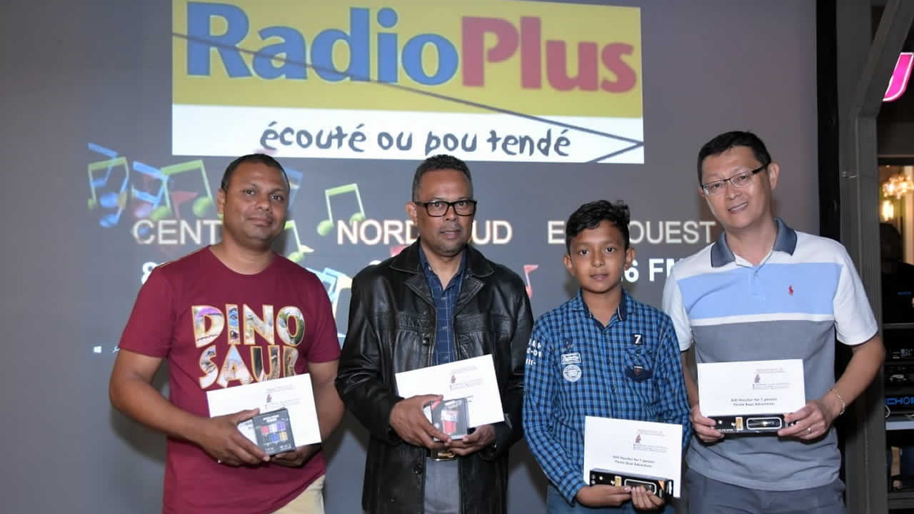 Radio Plus Karaoke Competition
