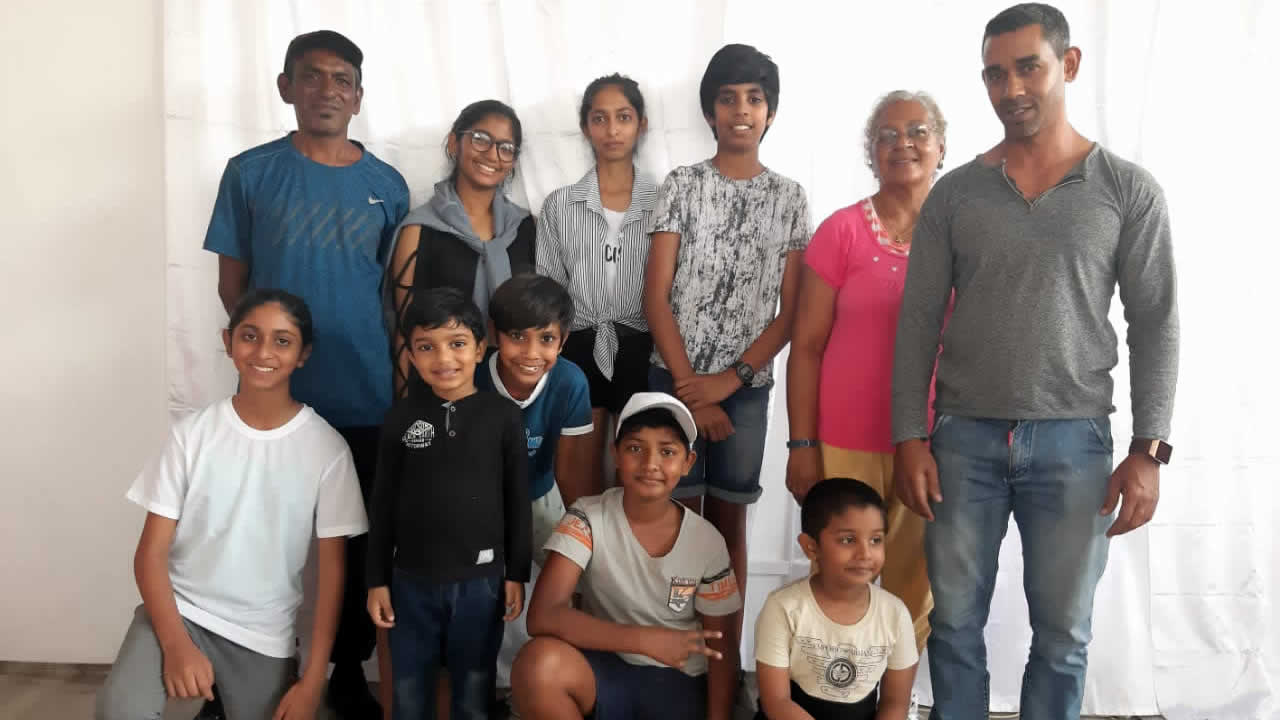 Shining Stars Cultural Group