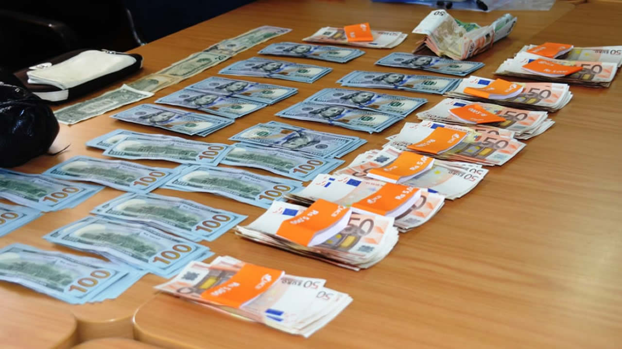 Saisie de Rs 52 millions