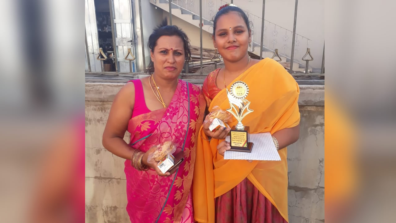 Anja Govinden et sa fille Iroshinee