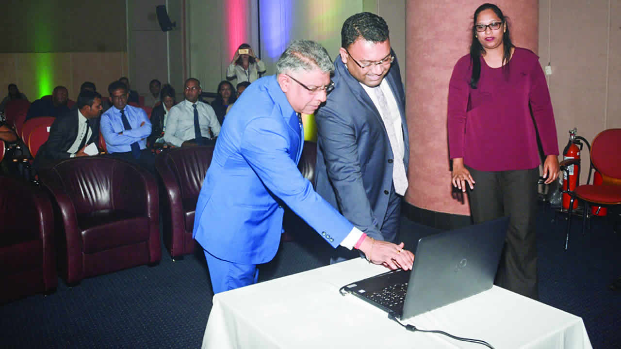 Launching of mobile applications