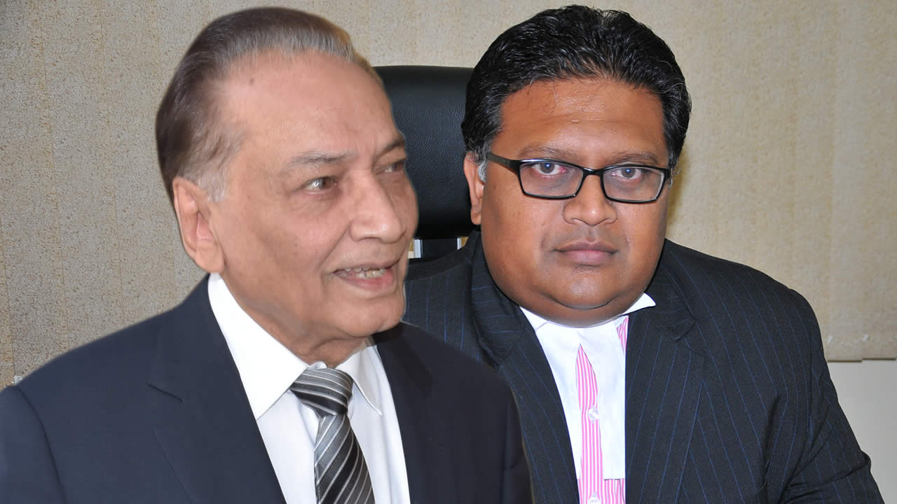 Me Yousuf Mohamed et Me Neil Pillay