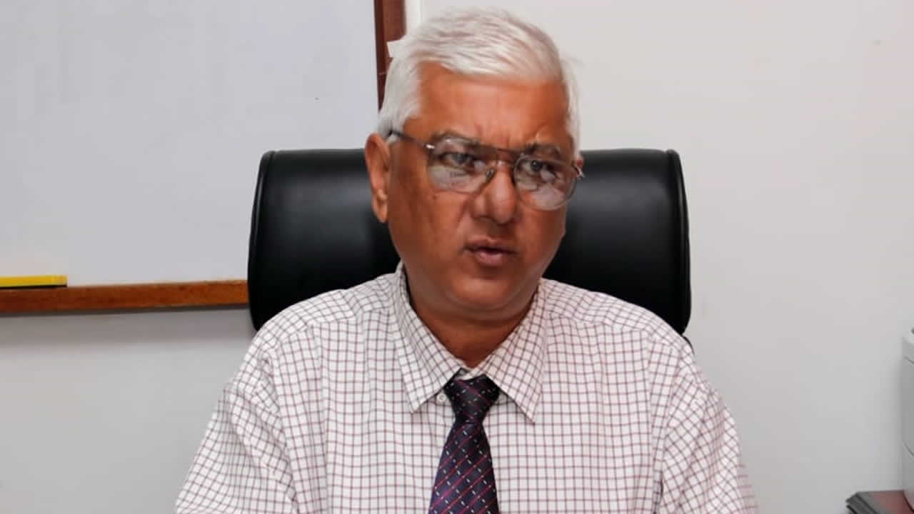 Dr Vasantrao Gujadhur