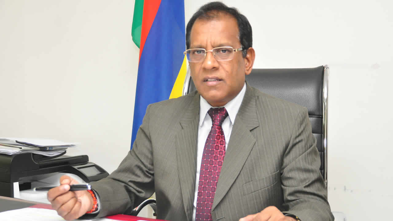 Le ministre Sunil Bholah.