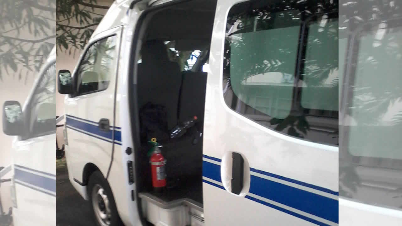 Selon une source à la Santé, le médecin de service a consigné une déposition au poste de police.