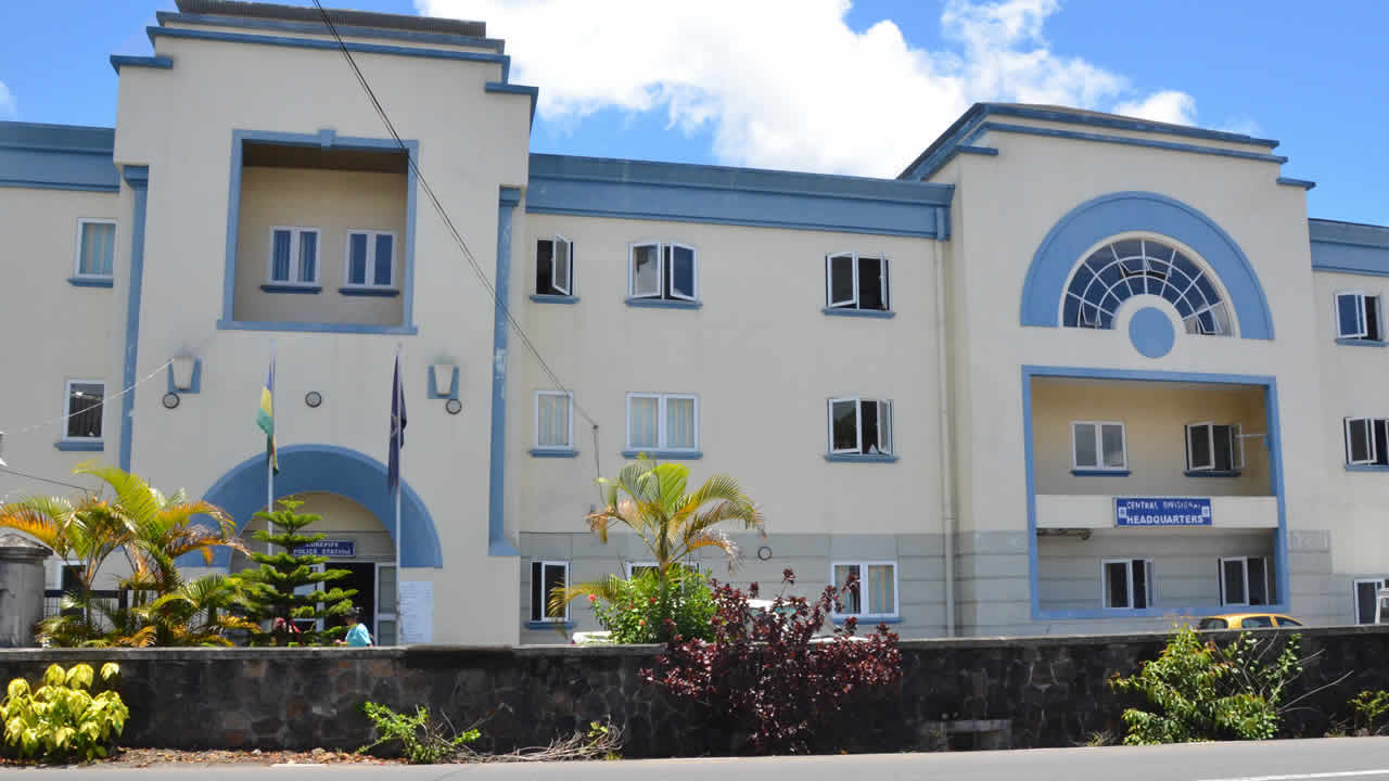 Poste de police de Curepipe.