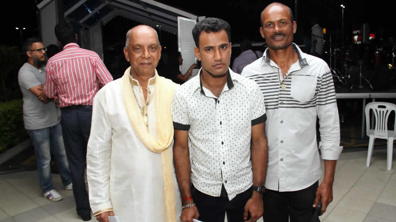 Baden Ramsamy, Girish Hirloll et Ravi Naiko