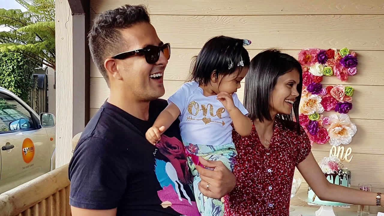 Le directeur et sa petite famille.