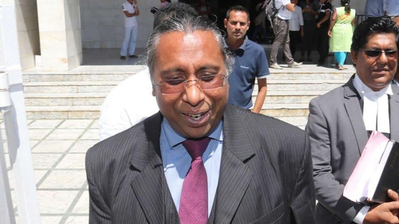 Me Kailash Trilochun