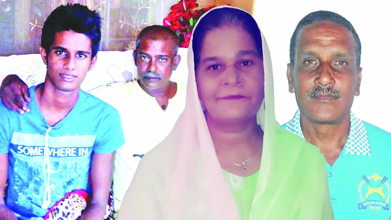 Ashish Ruchoya, Rajkumar Ruchoya, Shamshad Mungly et Benoît Sullivan