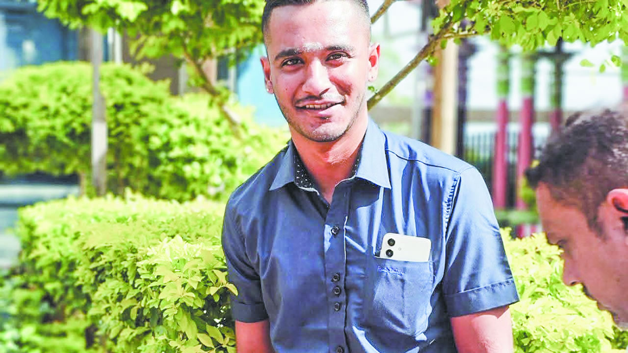 Daren Rungasamy est décédé après avoir été lynché par le public, le 17 décembre 2025, à  Terre-Rouge.