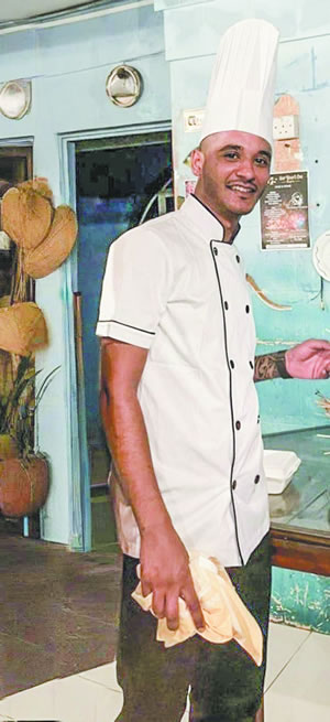 Passionné de cuisine, il avait ouvert son propre snack.