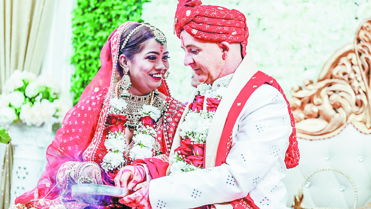 Mark Neisius et Anjena se sont mariés le 18 août 2024.