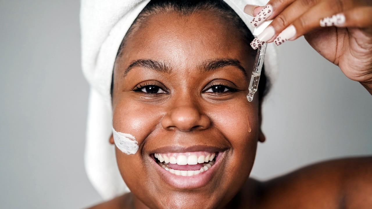 Les soins de peau restent primordiaux pour un beau maquillage.