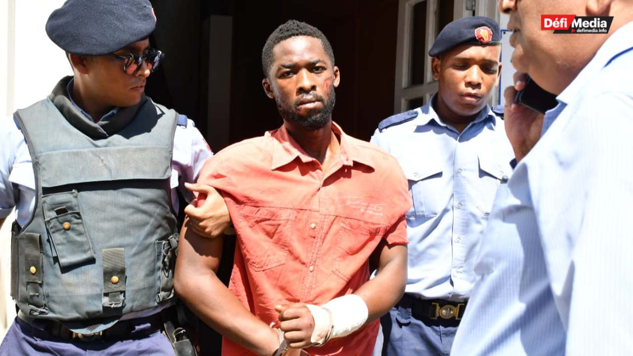 [En images] Meurtre de Sivanee Saminaden  Beltrami Kemayou interrogé aux Casernes centrales  7126