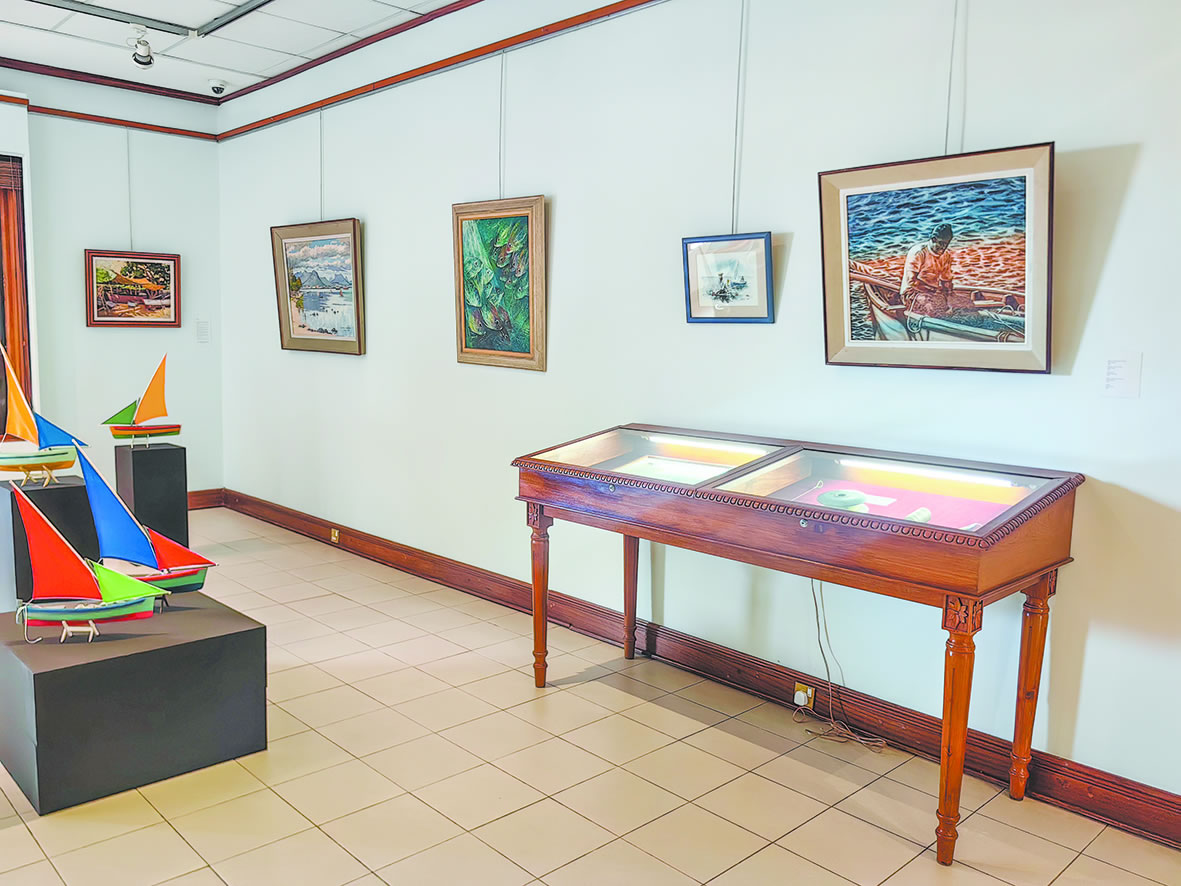 La salle d’exposition « Artisan Lamer » au Blue Penny Museum, Caudan.