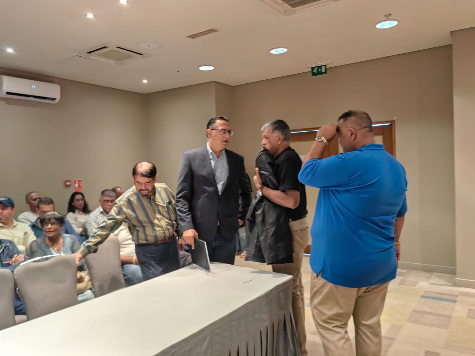 Roshi bhadain salim muthy