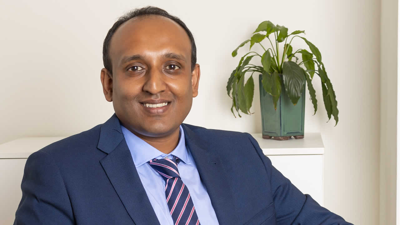 Dr Drishtysingh Ramdenee