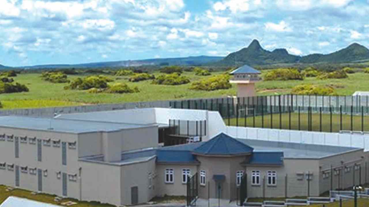 290126- prison melrose