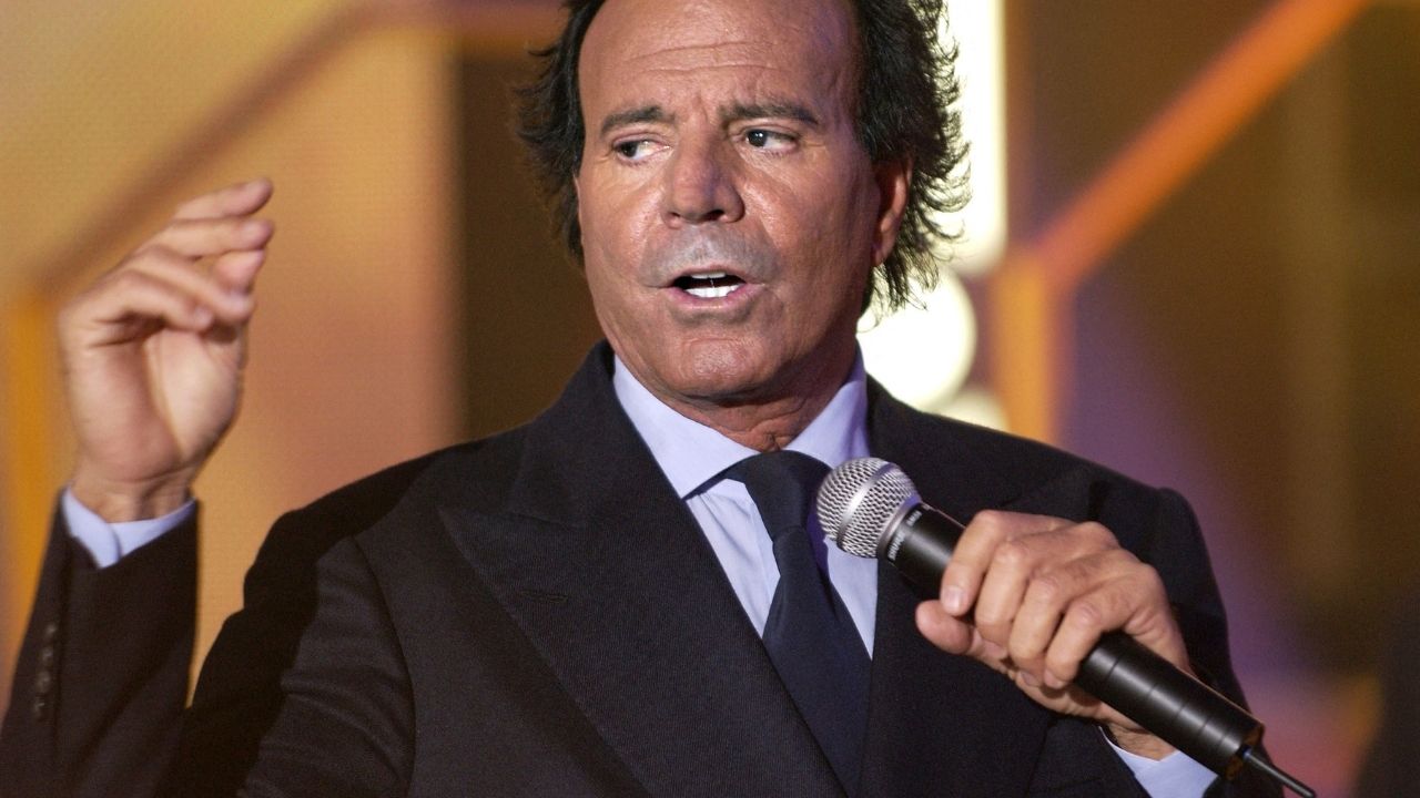 Julio Iglesias