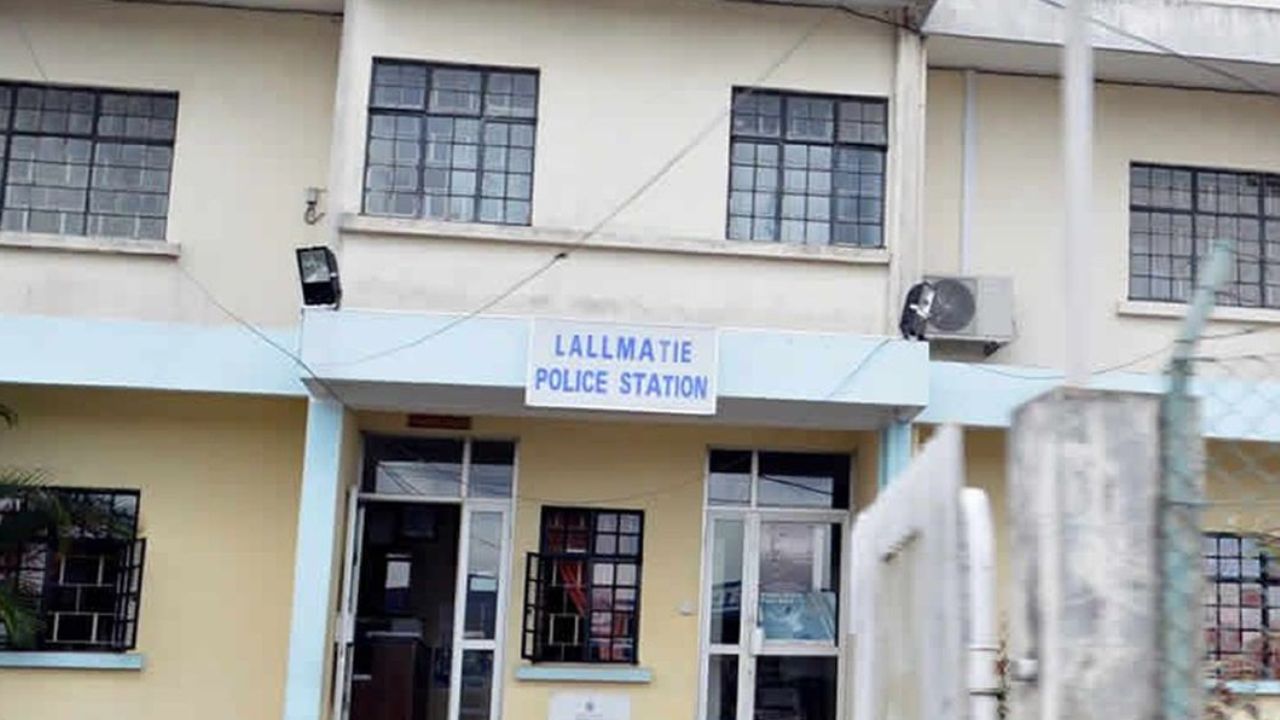 3.1.26 Lallmatie station