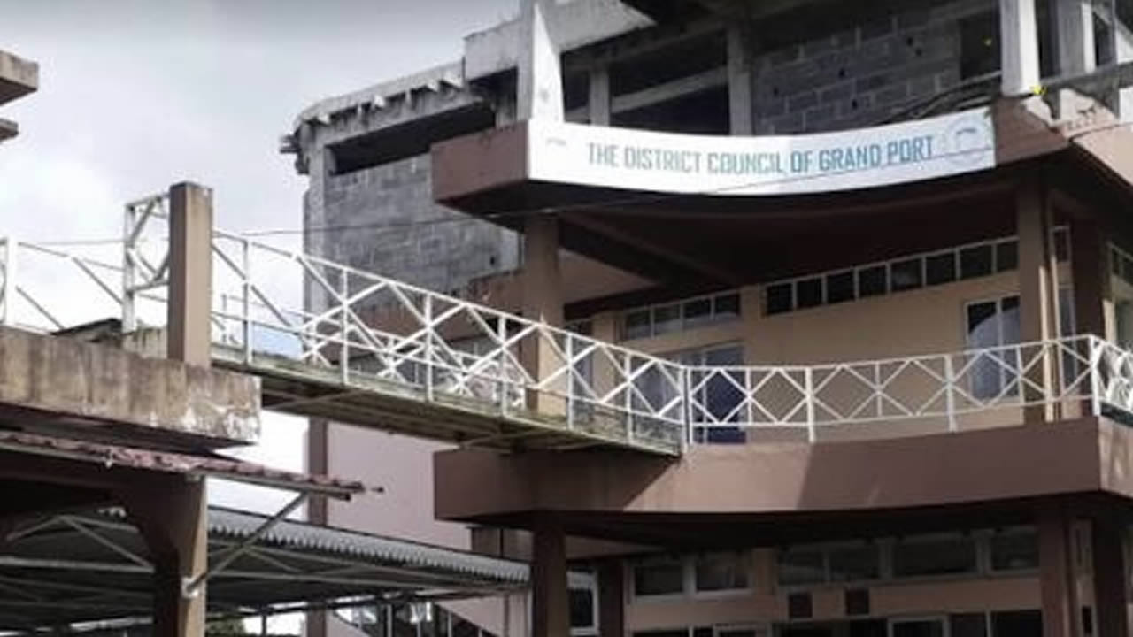 district council grand port