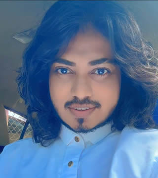 Muzzamil Pawtoo accueille l’Eid avec beaucoup de joie après un mois de Ramadan intense.