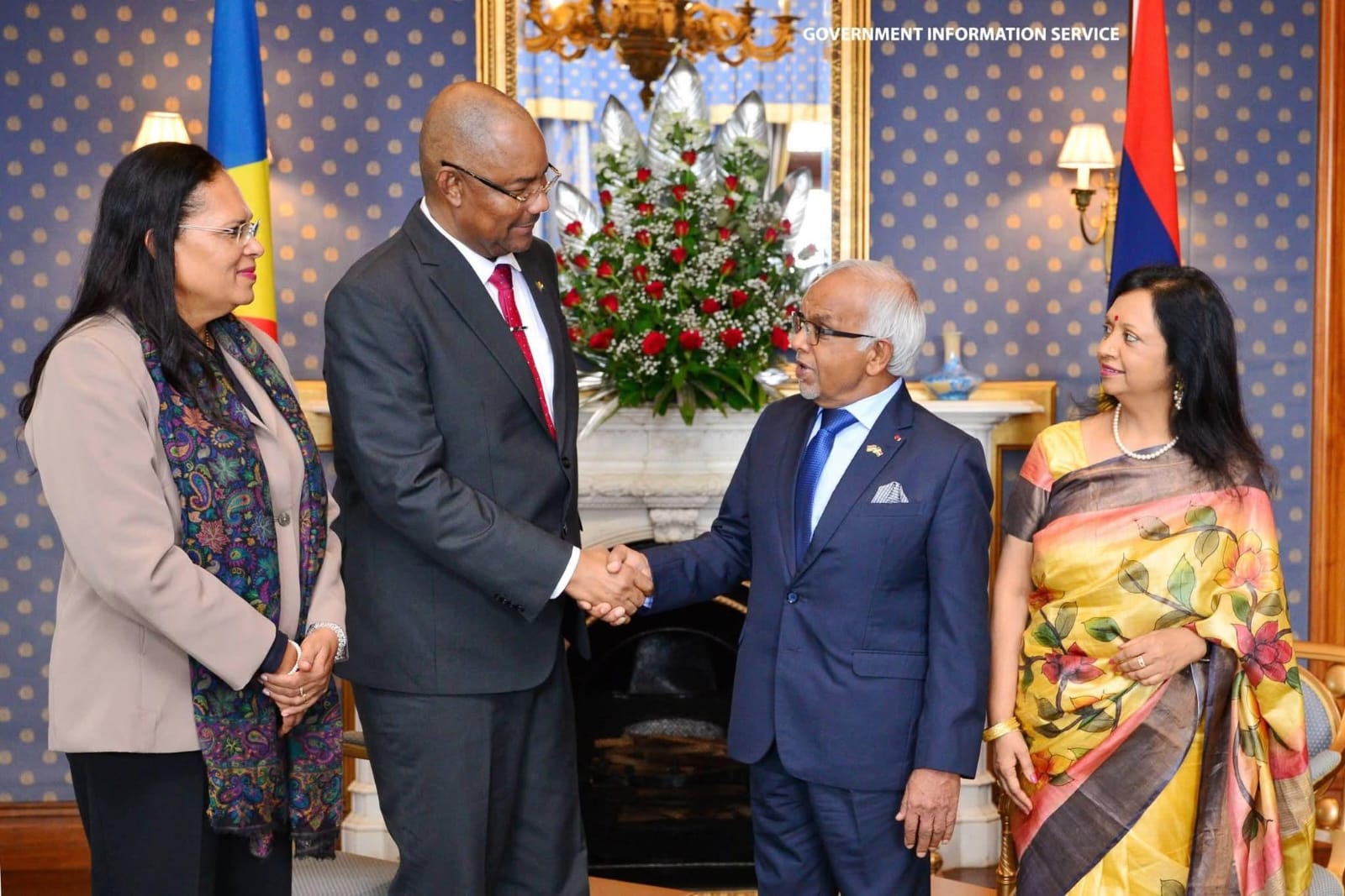 Réduit  le président des Seychelles, Patrick Herminie, rend une visite de courtoisie à Dharam Gokhool
