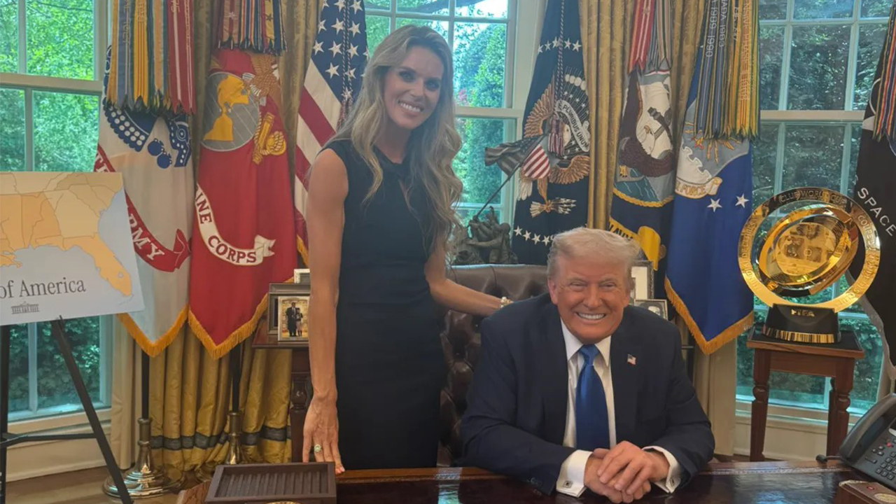 Trump Carrie Prejean Boller