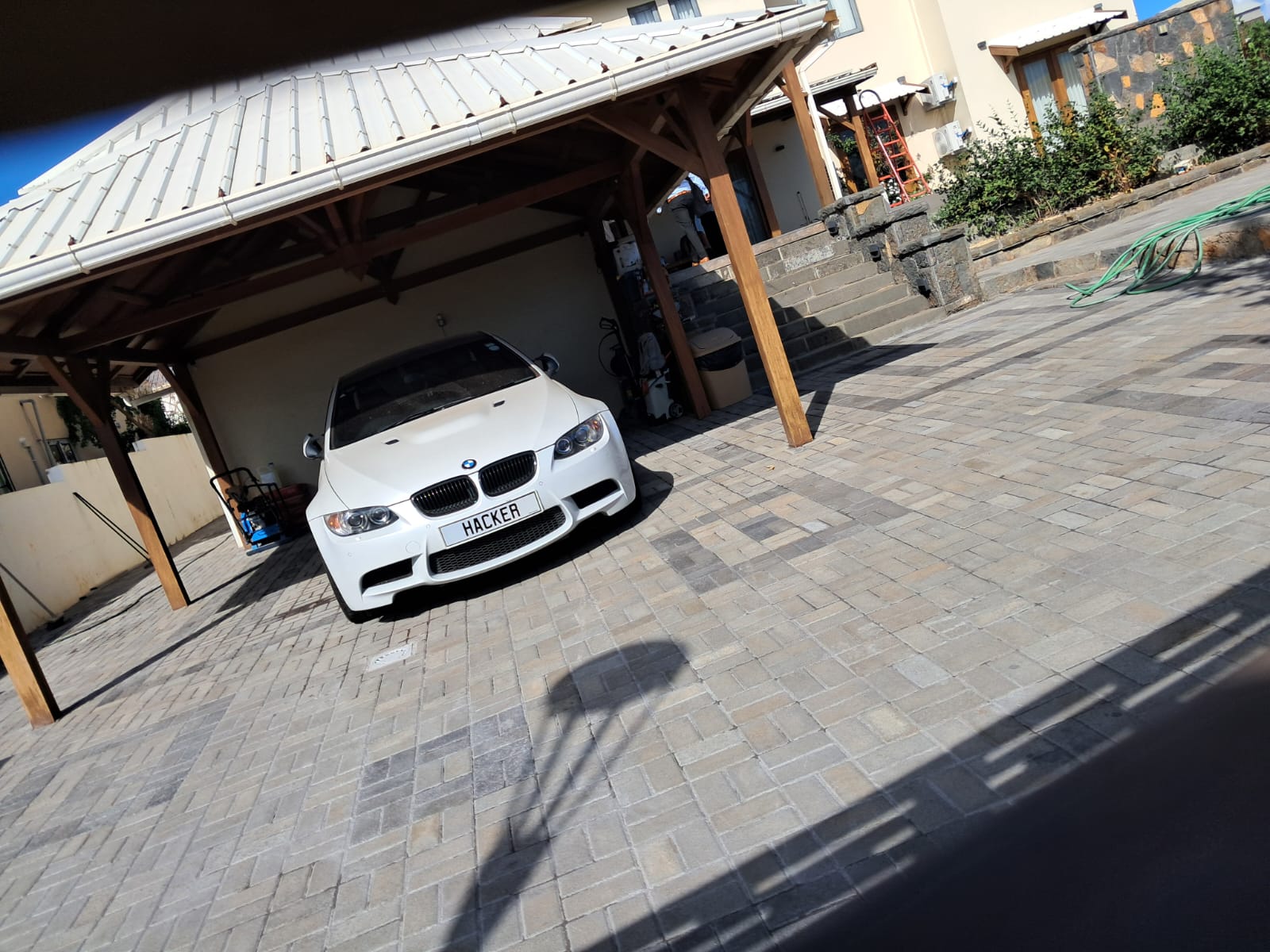 BMW immatricule Hacker