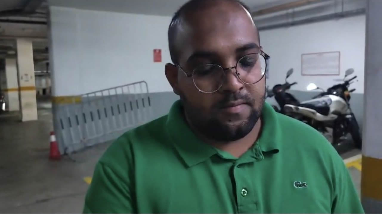 Muntasir réclame justice pour son frère. 