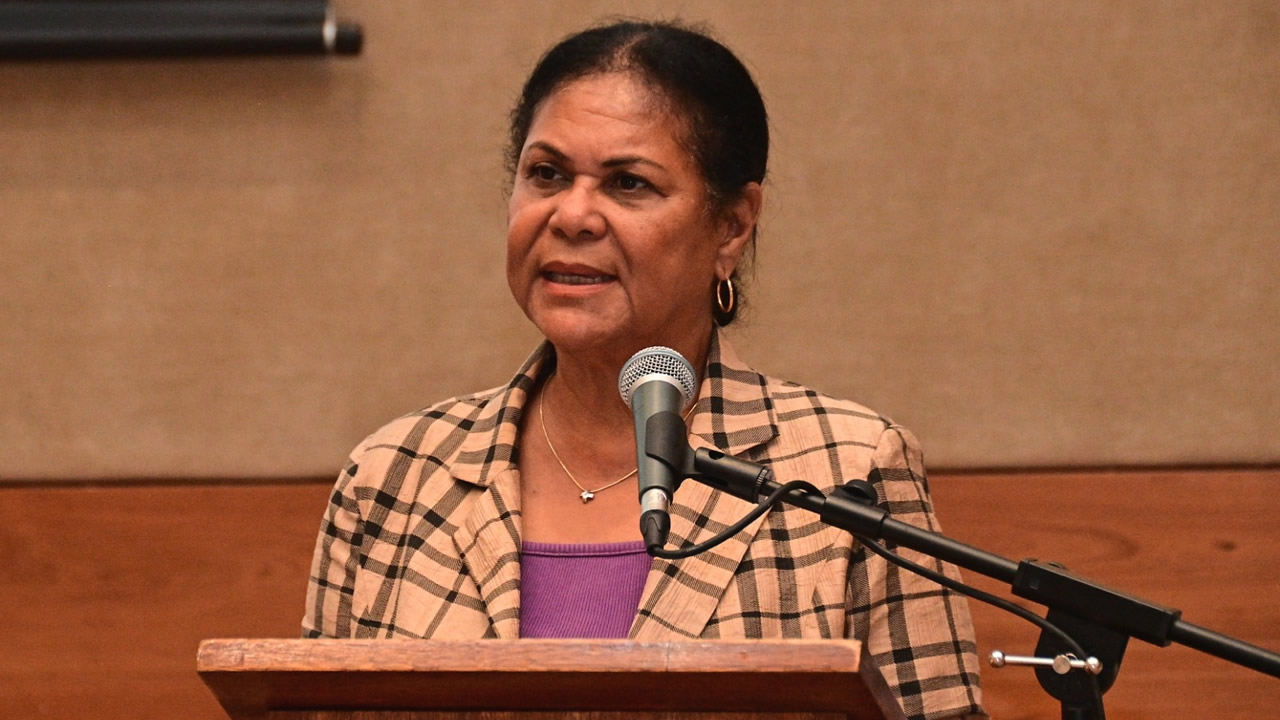 « Un abri est avant tout temporaire »,  rappelle la ministre Arianne Navarre-Marie.