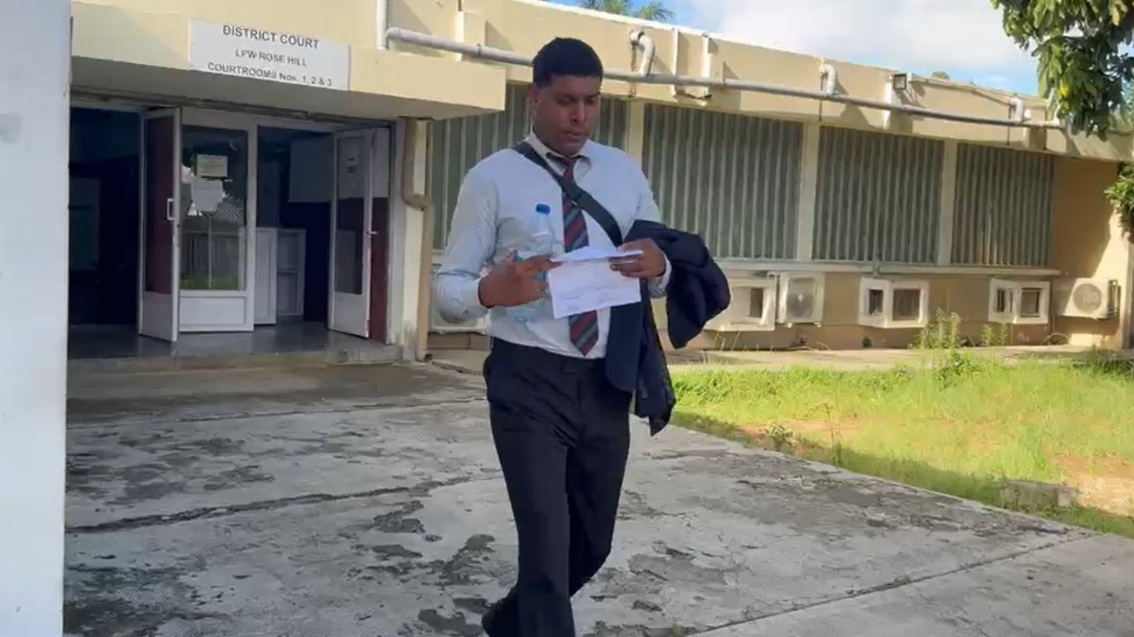 Le prison officer Emmanuel Constant 