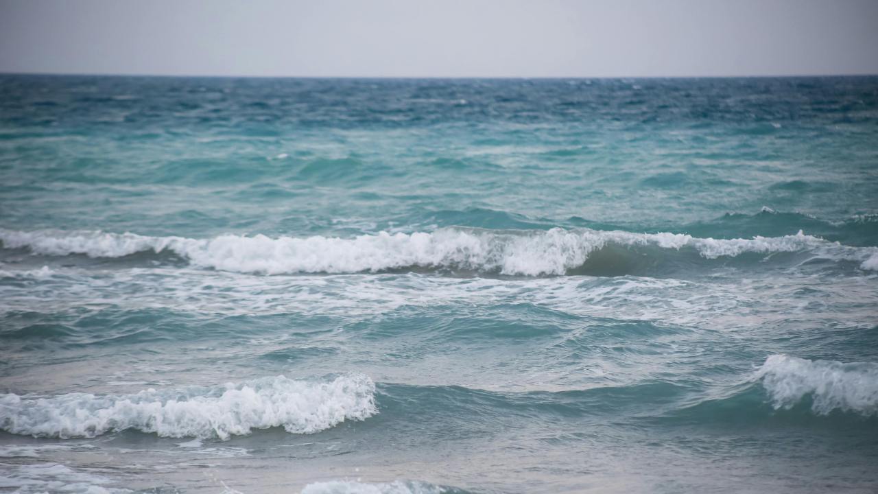 Météo : des averses localisées attendues ce lundi, les sorties en haute mer déconseillées dans la matinée