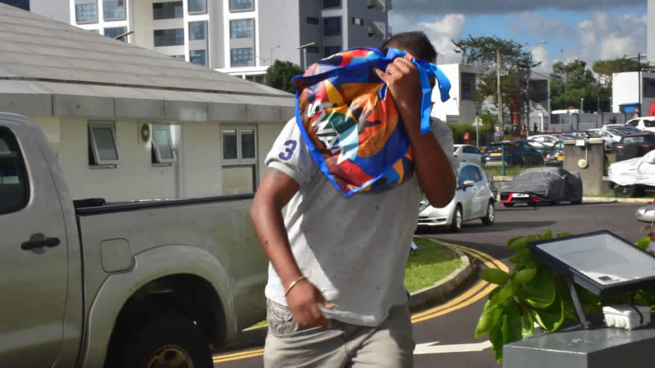 Le constable Yashwantsingh Prayagsing.