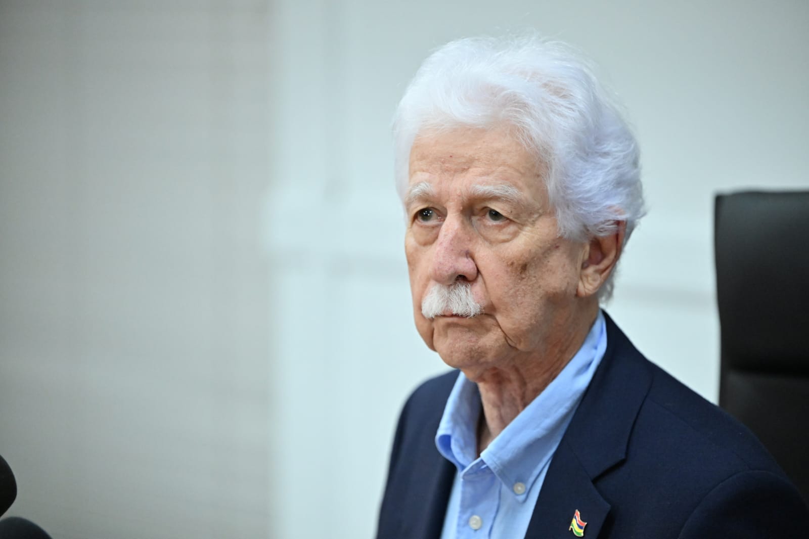 MMM : réunion de Paul Bérenger à sa résidence