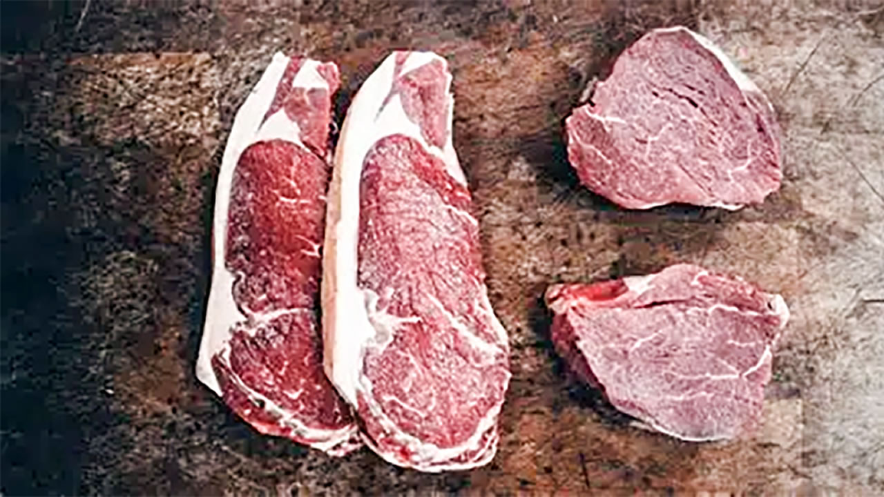 La viande bovine passant de Rs 190 à Rs 210. 