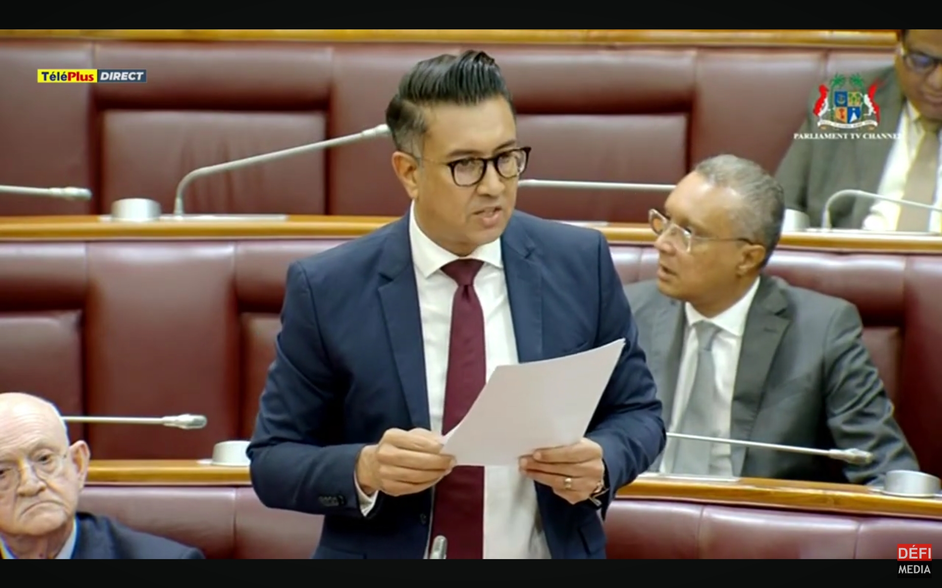 Le ministre des terres et du logement au parlement ce mardi