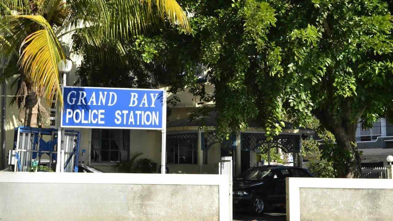 Station de police- grand baie