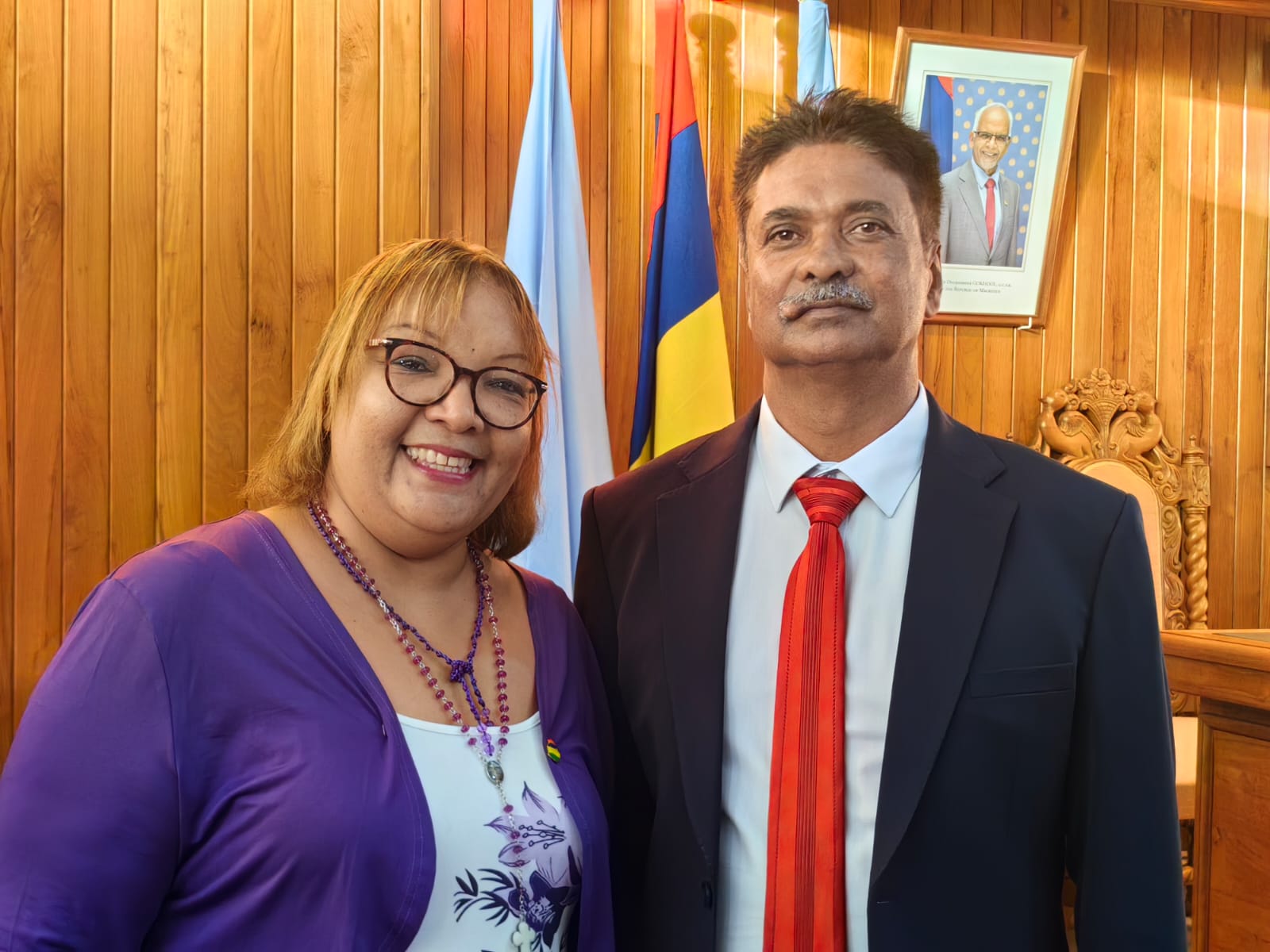 Vacoas/Phoenix : Abdul Khader élu maire, Christelle Legrand adjointe au maire