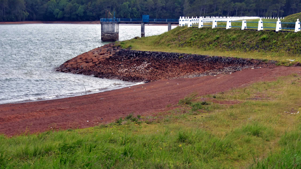 reservoirs 