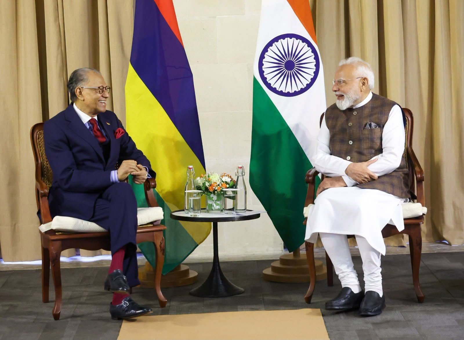 Navin Ramgoolam et narendra modi