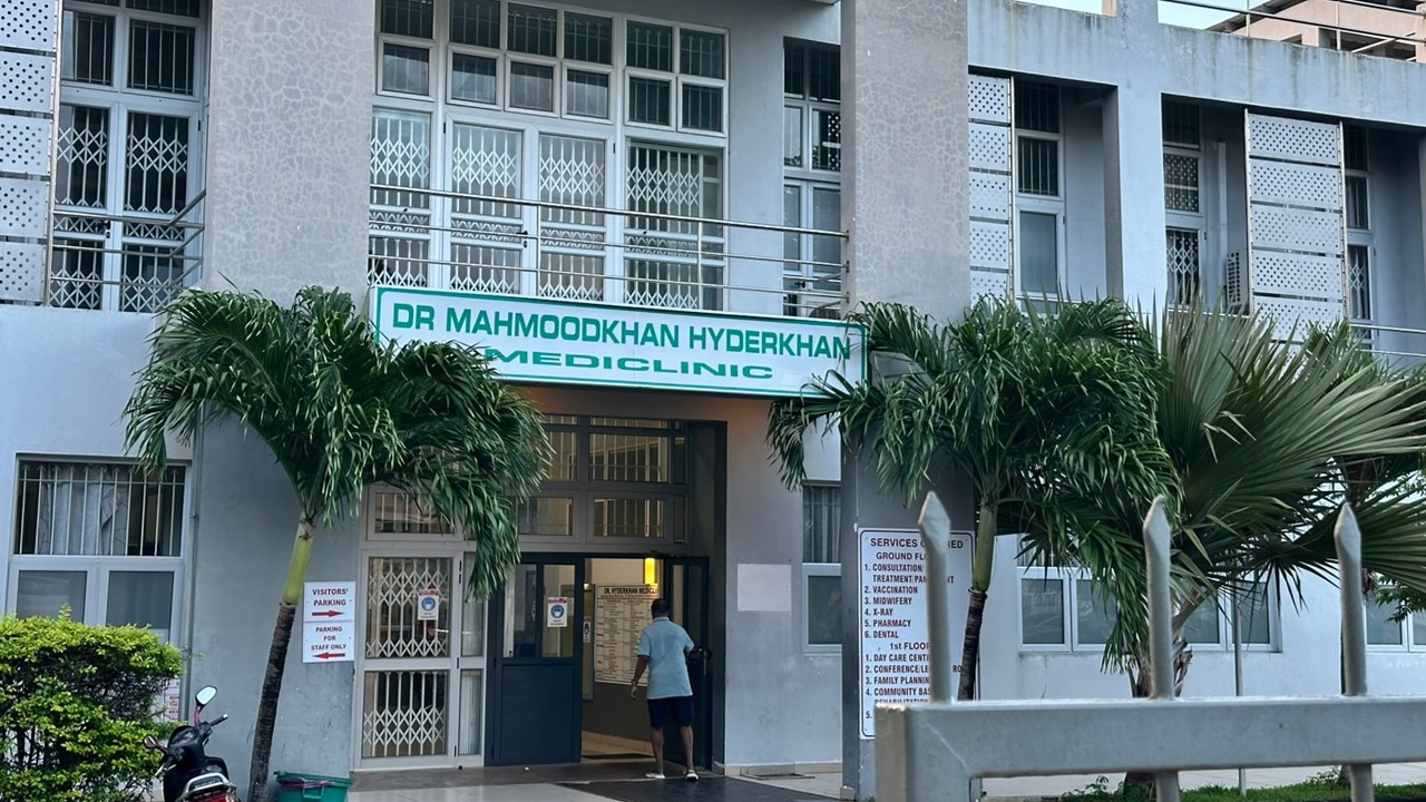 Dr Mahmoodkhan Hyderkhan Mediclinic de Plaine-Verte