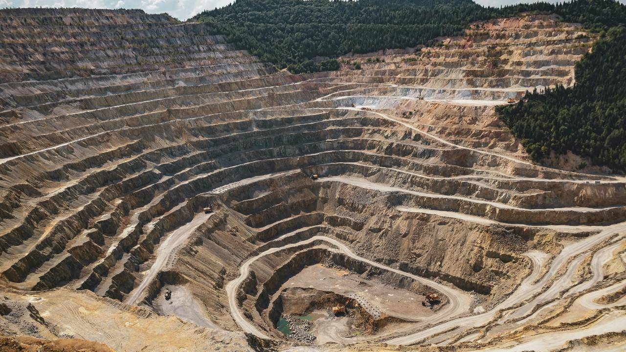 Birmanie : cinq morts dans l'effondrement d'une mine de jade