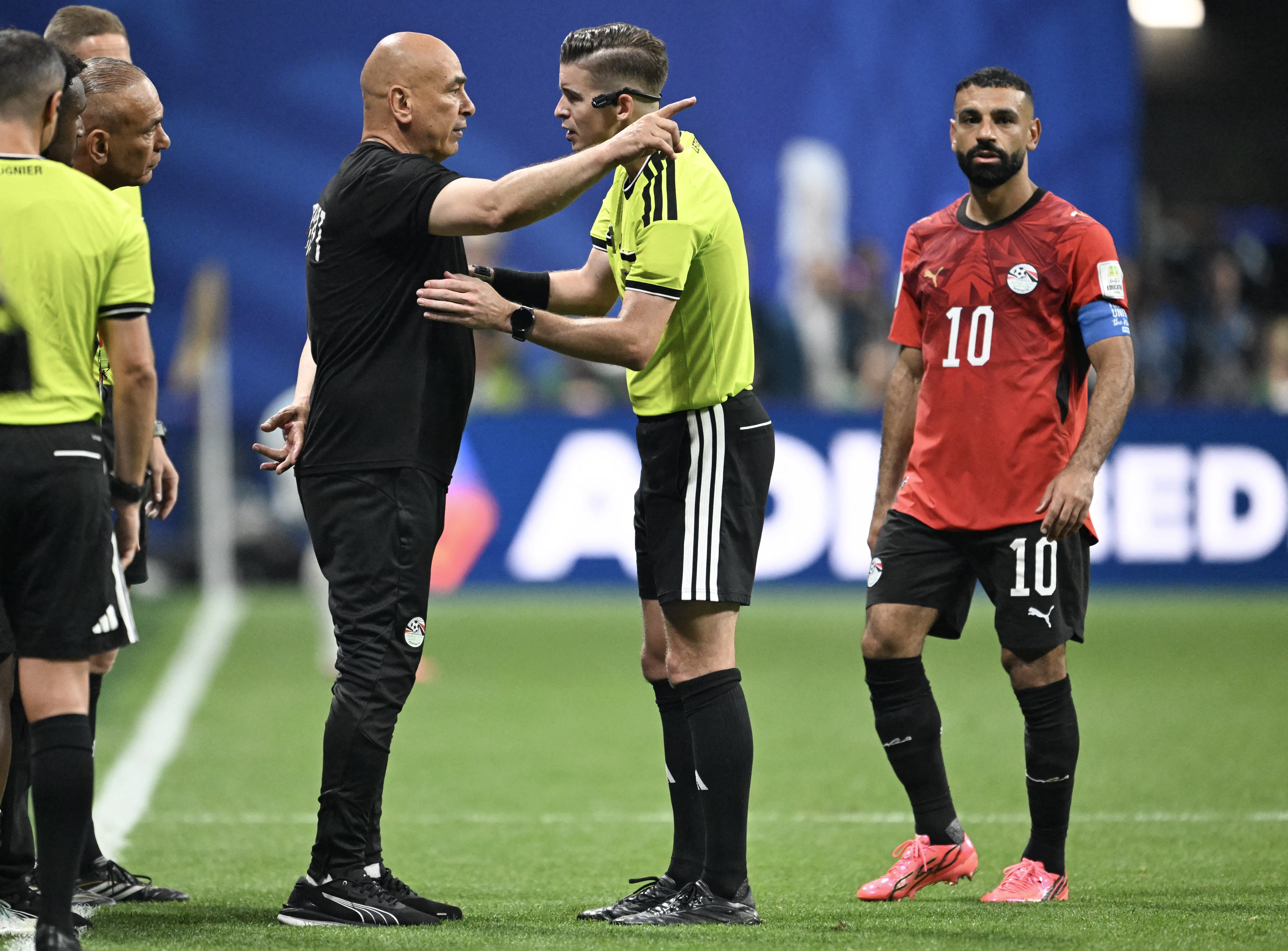 VAR