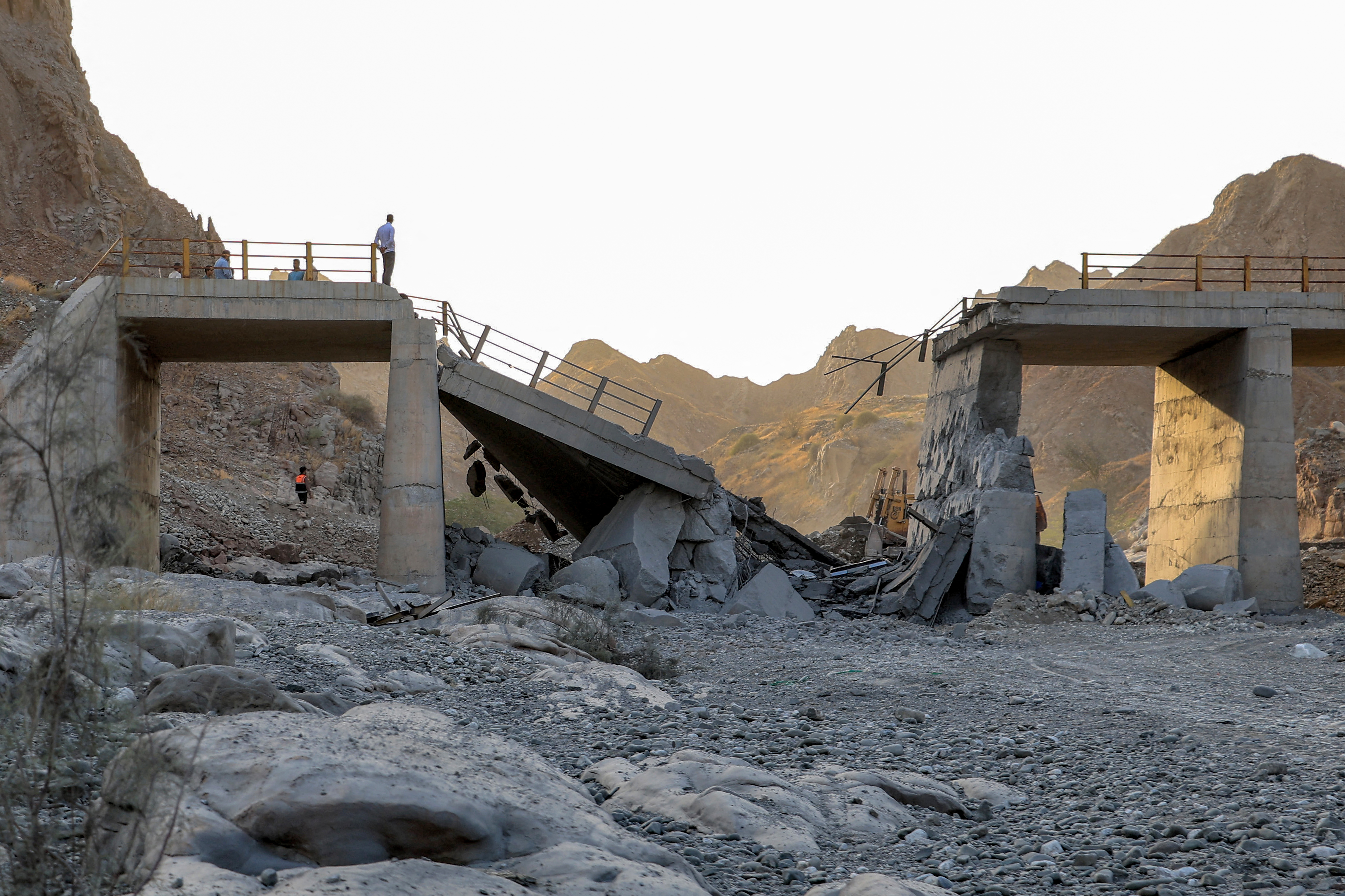 Les Etats-Unis bombardent à nouveau l'Iran après la mort de deux de leurs soldats