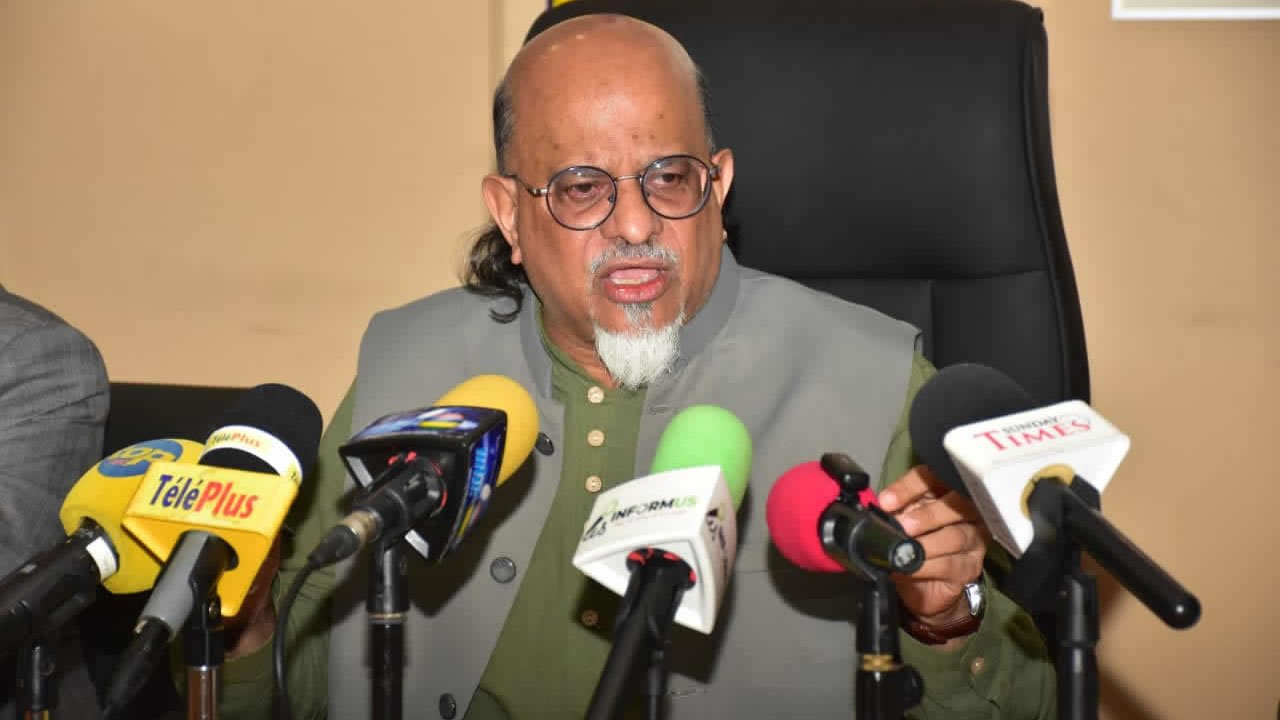Ashok Subron, ministre de l’Intégration sociale, de la Sécurité sociale et de la Solidarité nationale.