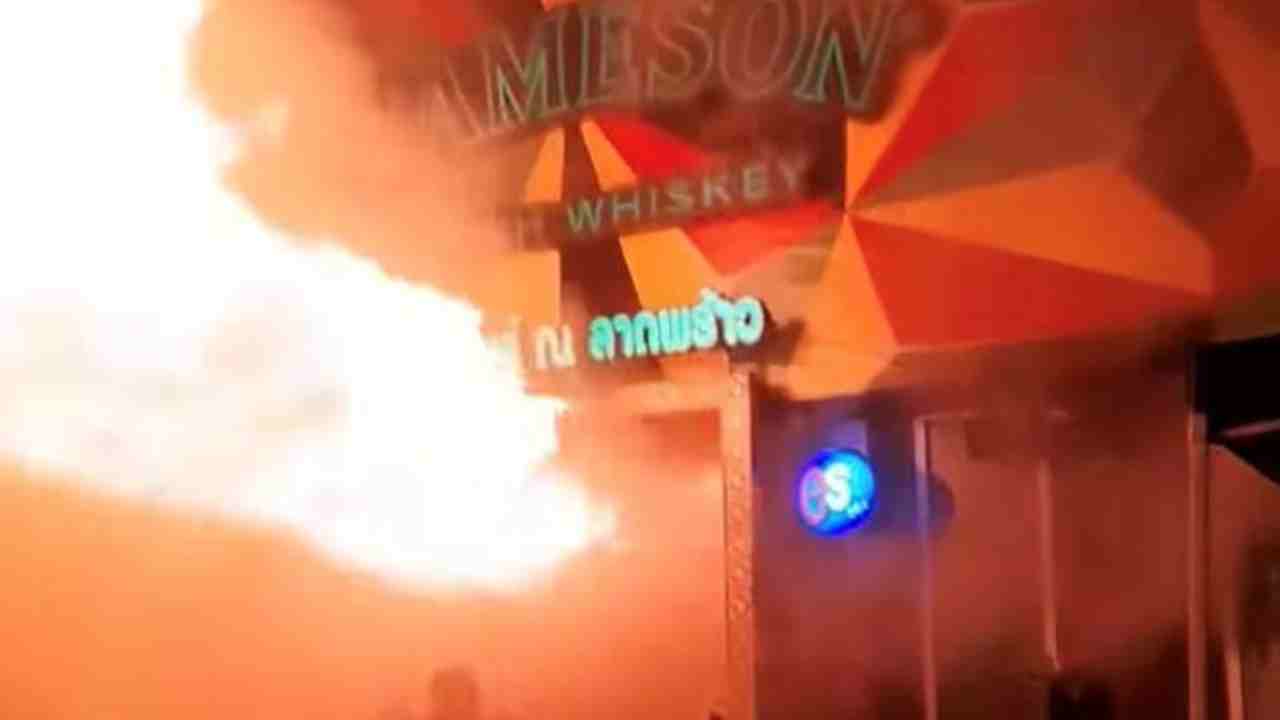 Incendie - bar - Thaïlande 