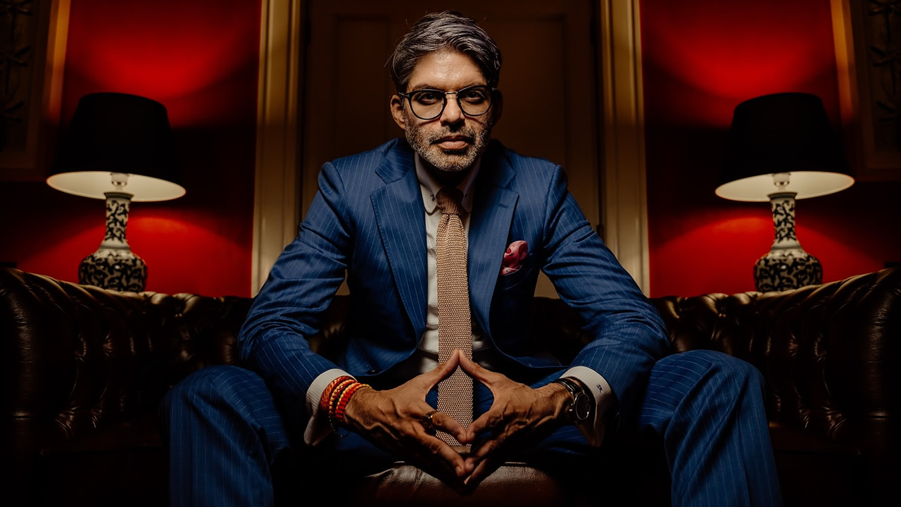 Shaan Kundomal, homme d’affaires  et avocat, a été inculpé par les autorités dubaïotes. 