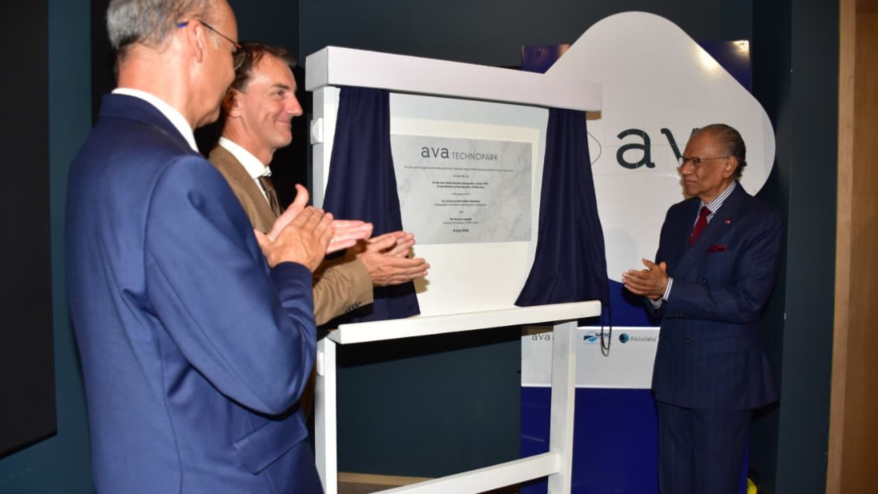 Ramgoolam a l'inauguration Ava technopark 080726